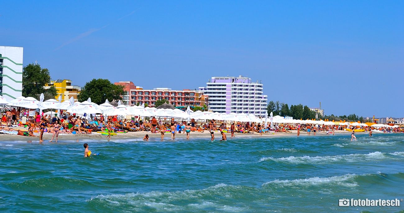 Why choosing Mamaia for a vacation?